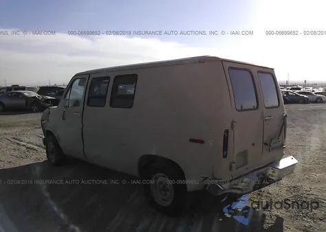 1982 Ford Econoline Van z USA, uszkodzony, nr VIN 1FTDE04E1CHA37363